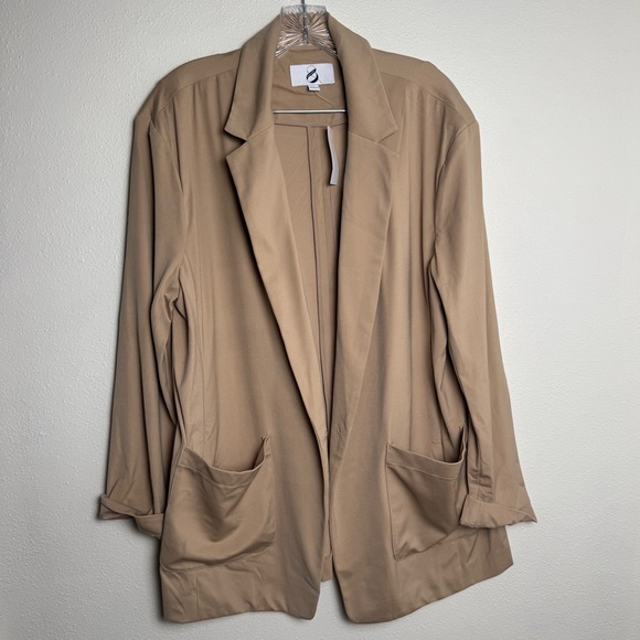 Lou & Grey oversized‎ Heavyweight Luvstretch Light Tan Blazer New - Picture 2 of 6